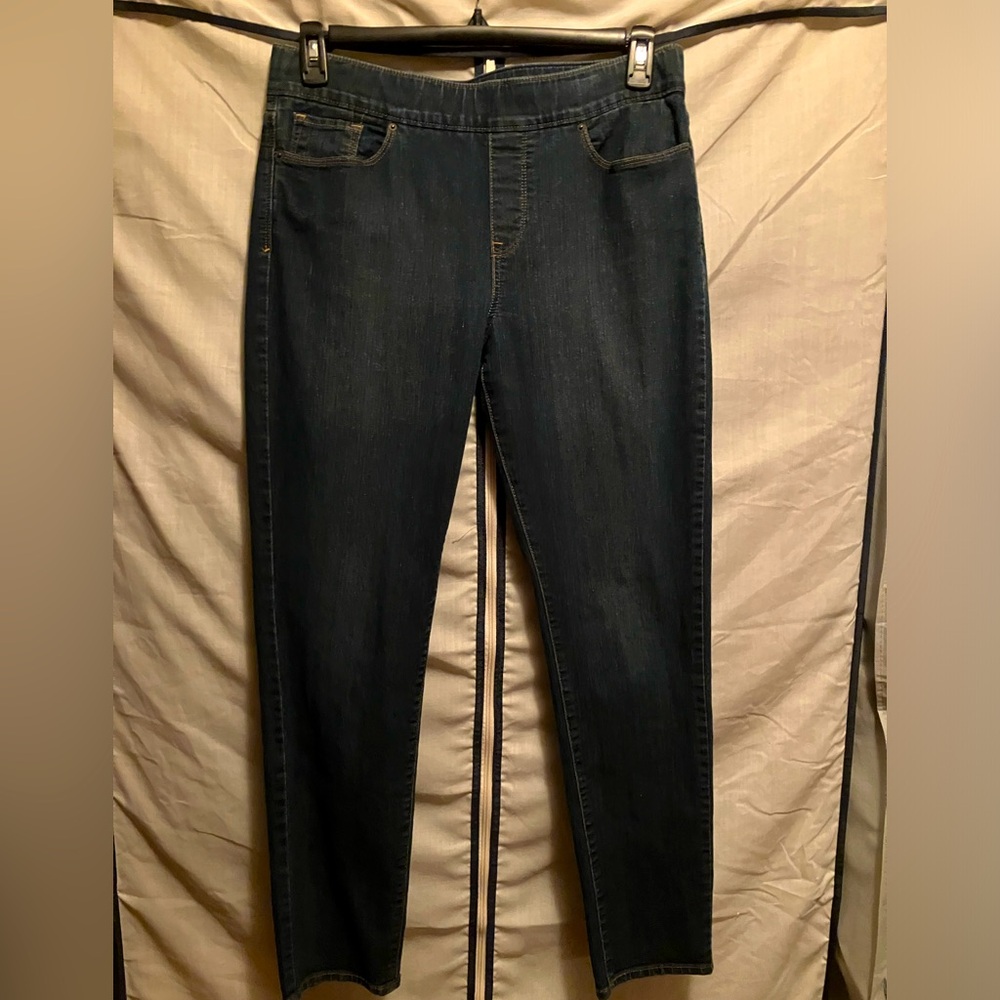 Levi’s Pull On Jeans
